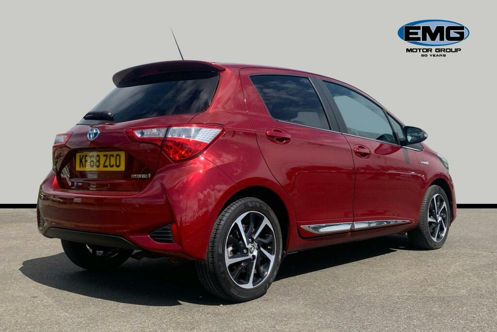 Toyota Yaris 1.5 Vvt H Excel Hatchback Hybrid E Cvt Red #6