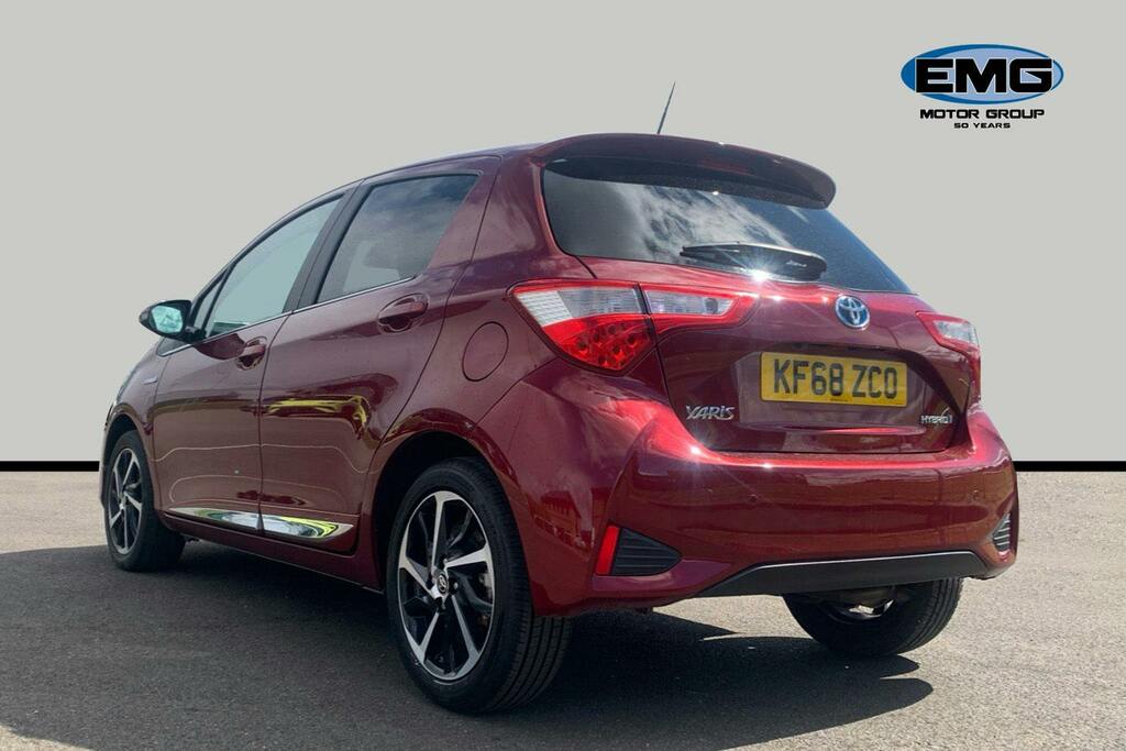 Toyota Yaris 1.5 Vvt H Excel Hatchback Hybrid E Cvt Red #4
