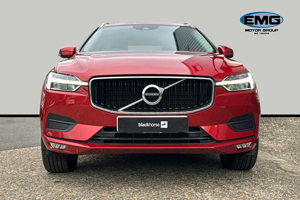 Volvo XC60 2.0 D4 Momentum Pro Suv Awd Ss Red #2