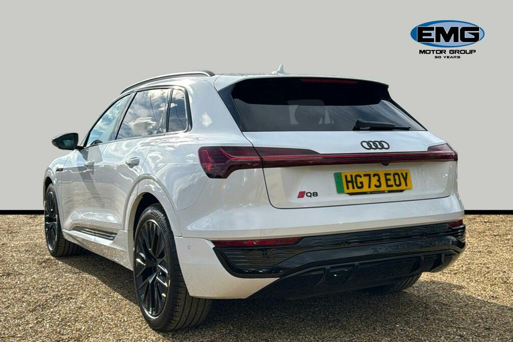 Audi Q8 e tron 55 Black Edition Suv Quattro 114 White #4