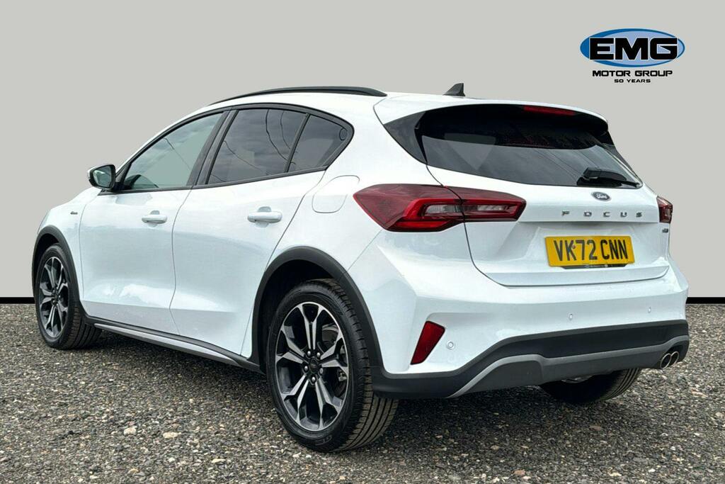 Ford Focus 1.0T Ecoboost Mhev Active Vignale Hatchback Pe White #4