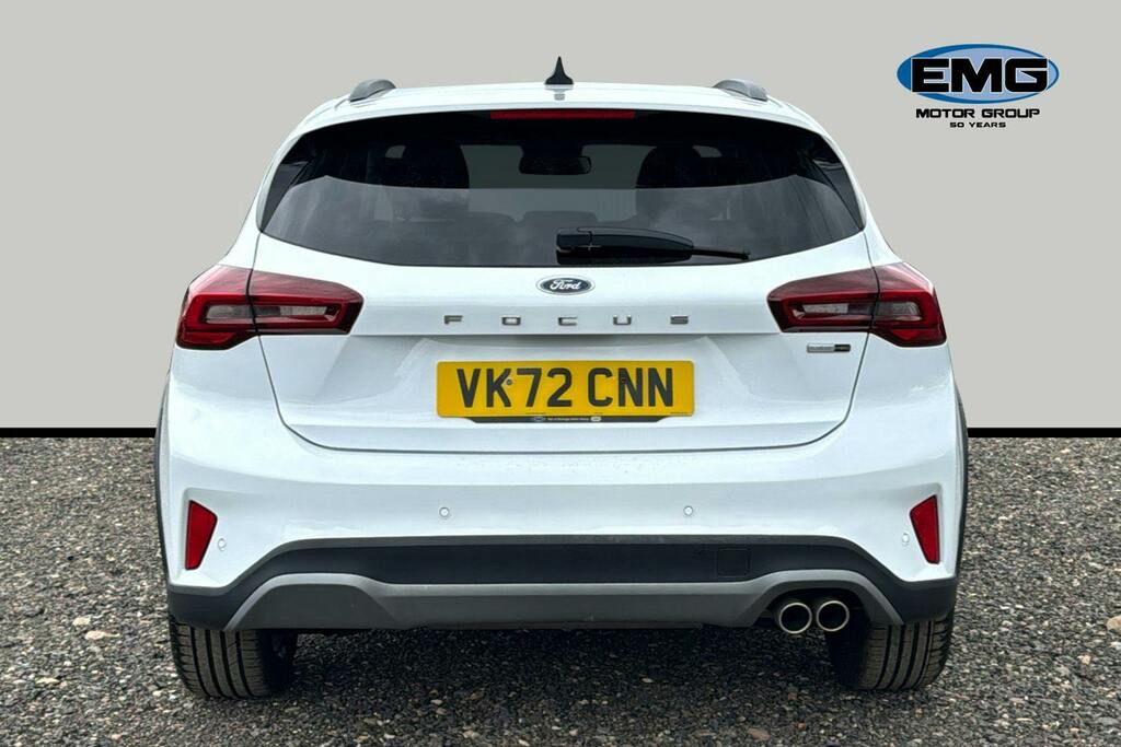Ford Focus 1.0T Ecoboost Mhev Active Vignale Hatchback Pe White #5