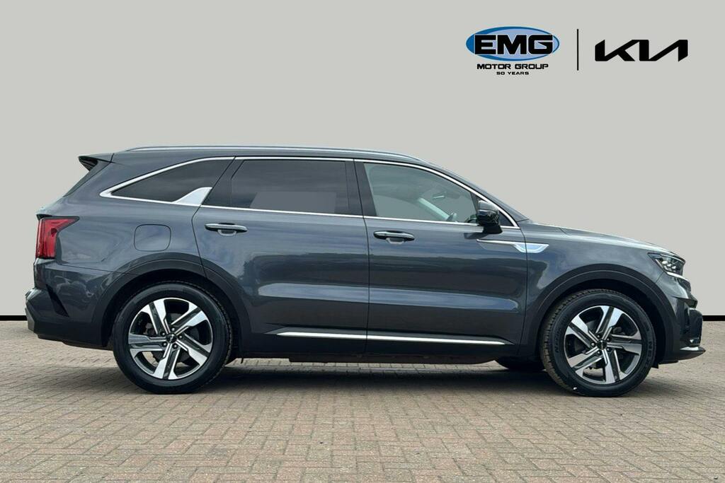 Kia Sorento 1.6 T Gdi 13.8Kwh 3 Suv Plug In Hybrid Silver #3