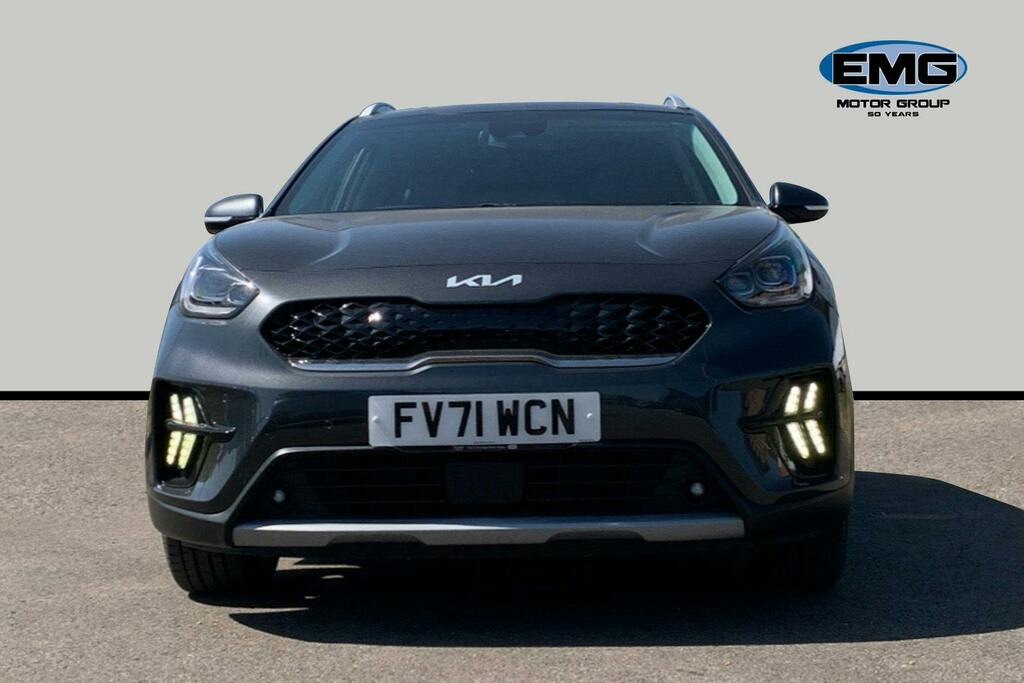 Kia Niro 1.6 Gdi 4 Suv Hybrid Dct Ss FV71WCN Grey #2