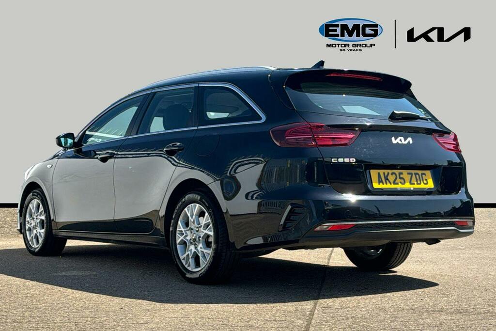 Kia Ceed 1.5 T Gdi 2 Sportswagon Ss AK25ZDG Black #4