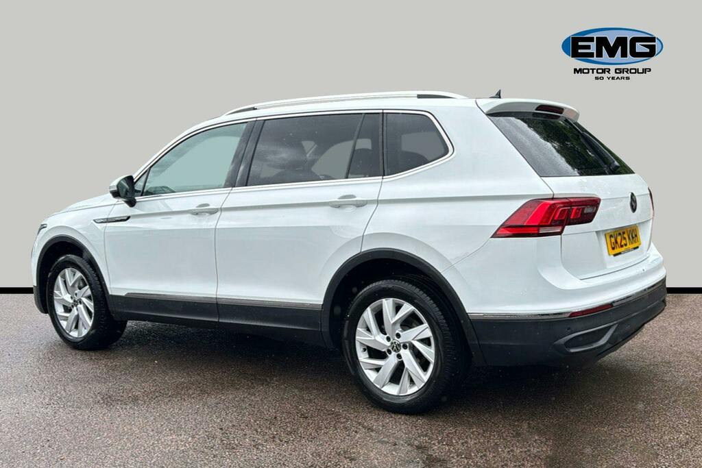 Volkswagen Tiguan Allspace 1.5 Tsi Life Suv Dsg Ss GK25KKH White #4