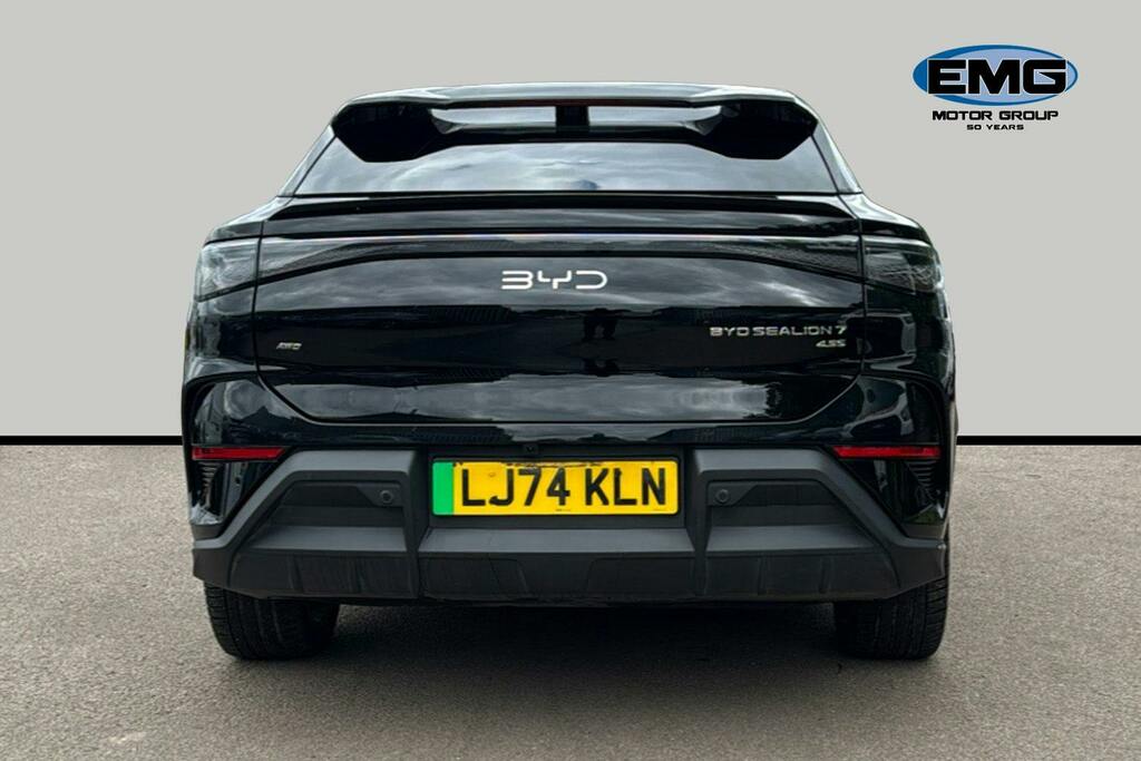 Byd Sealion 7 91.3Kwh Excellence Suv Awd LJ74KLN Black #5