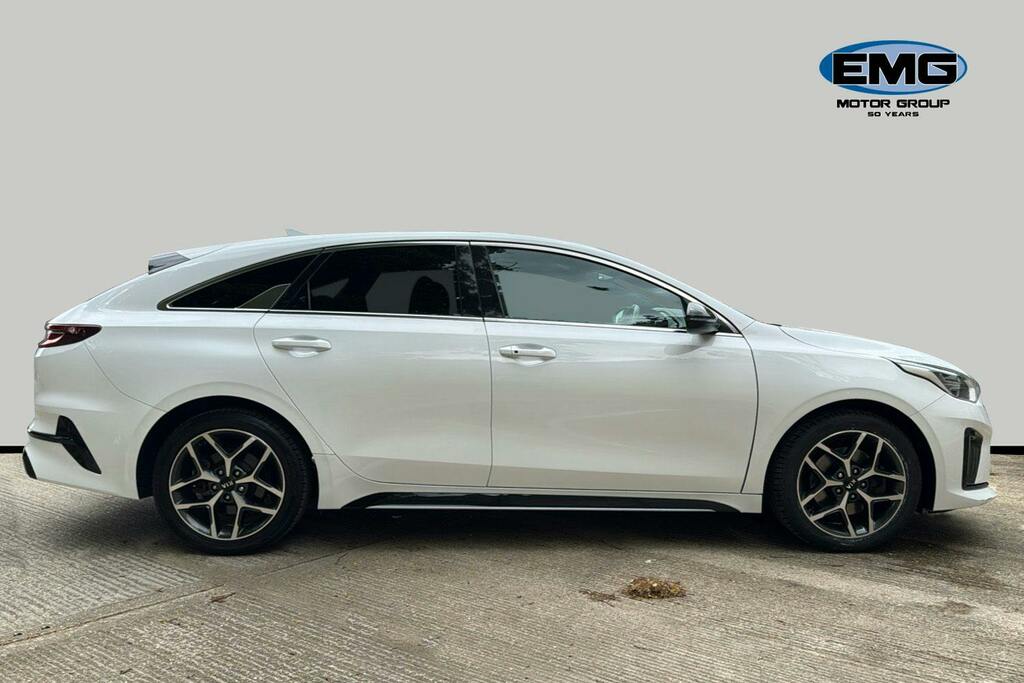 Kia Proceed 1.5 T Gdi Gt Line Shooting Brake LE21OVJ White #3