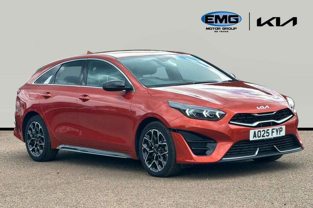 Kia Proceed 1.5 T Gdi Gt Line Shooting Brake Orange