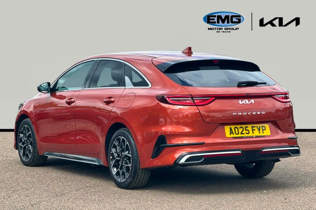 Kia Proceed 1.5 T Gdi Gt Line Shooting Brake Orange #4