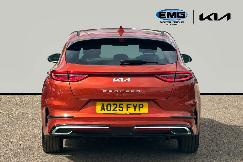 Kia Proceed 1.5 T Gdi Gt Line Shooting Brake Orange #5