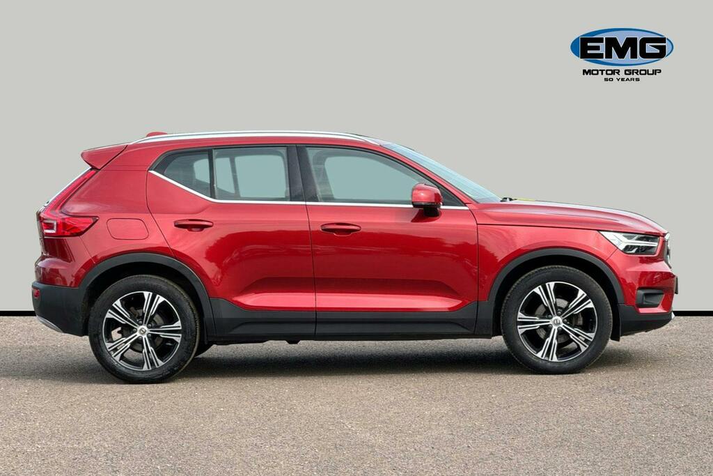 Volvo XC40 1.5 T3 Inscription Pro Suv Ss LS21FPJ Red #3