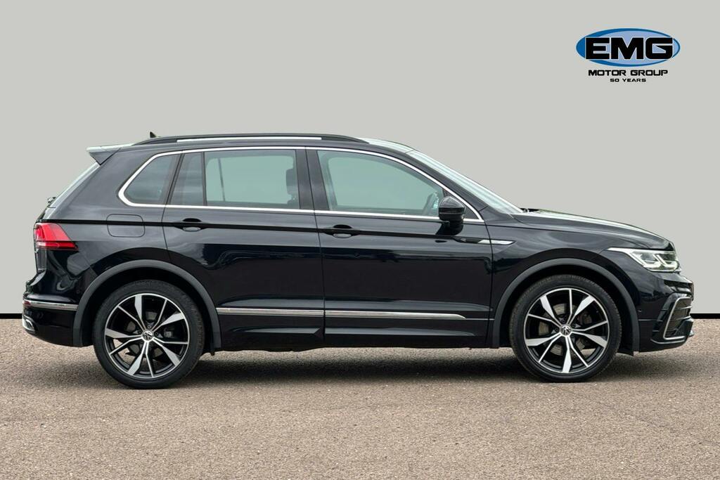 Volkswagen Tiguan 2.0 Tdi R-line Suv Dsg 4Motion Ss KP21SKK Black #3