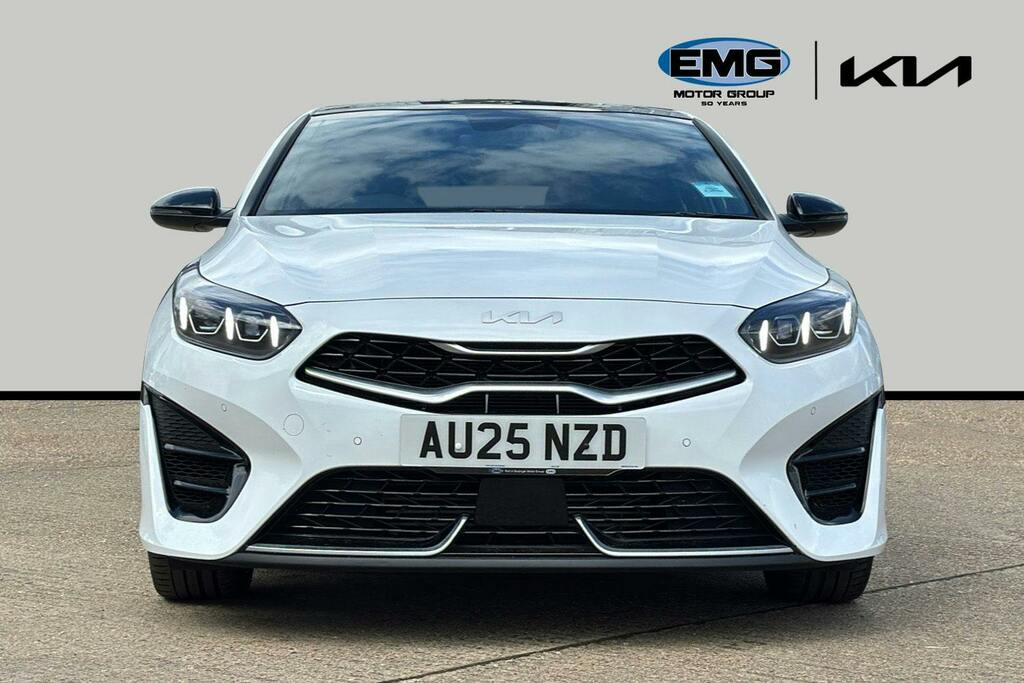 Kia Proceed 1.5 T Gdi Gt Line S Shooting Brake Dct White #2