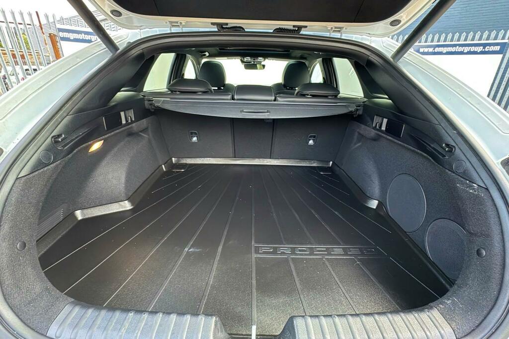 Kia Proceed 1.5 T-gdi Mt Gt-line Silver #18