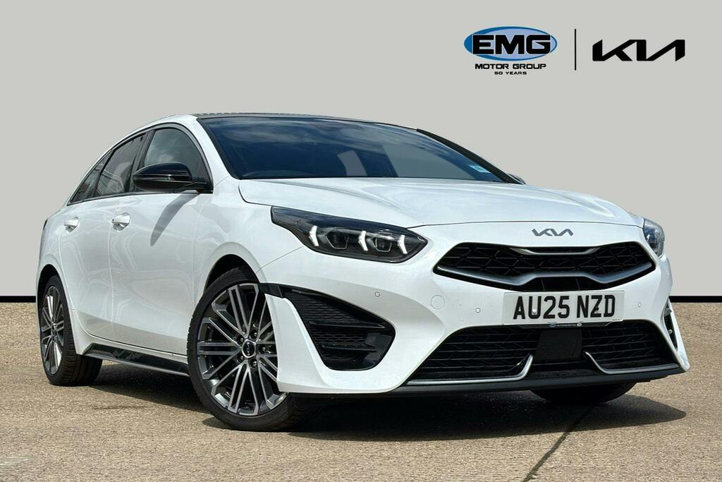 Kia Proceed 1.5 T Gdi Gt Line S Shooting Brake Dct White