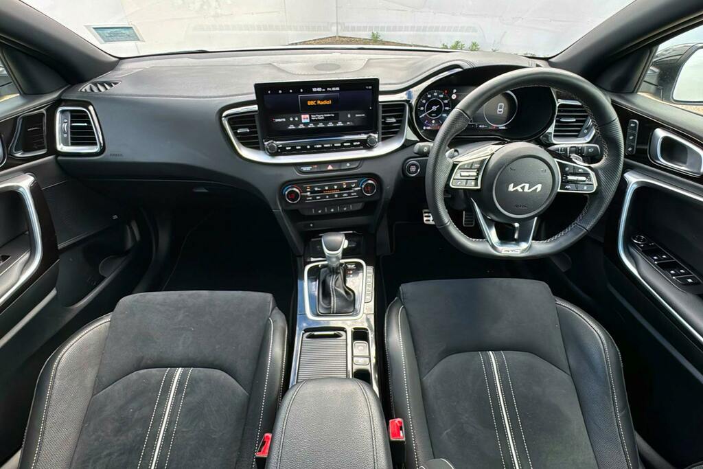 Kia Proceed 1.5 T-gdi Mt Gt-line Silver #8
