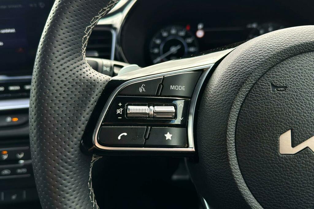 Kia Proceed 1.5 T-gdi Mt Gt-line Silver #16