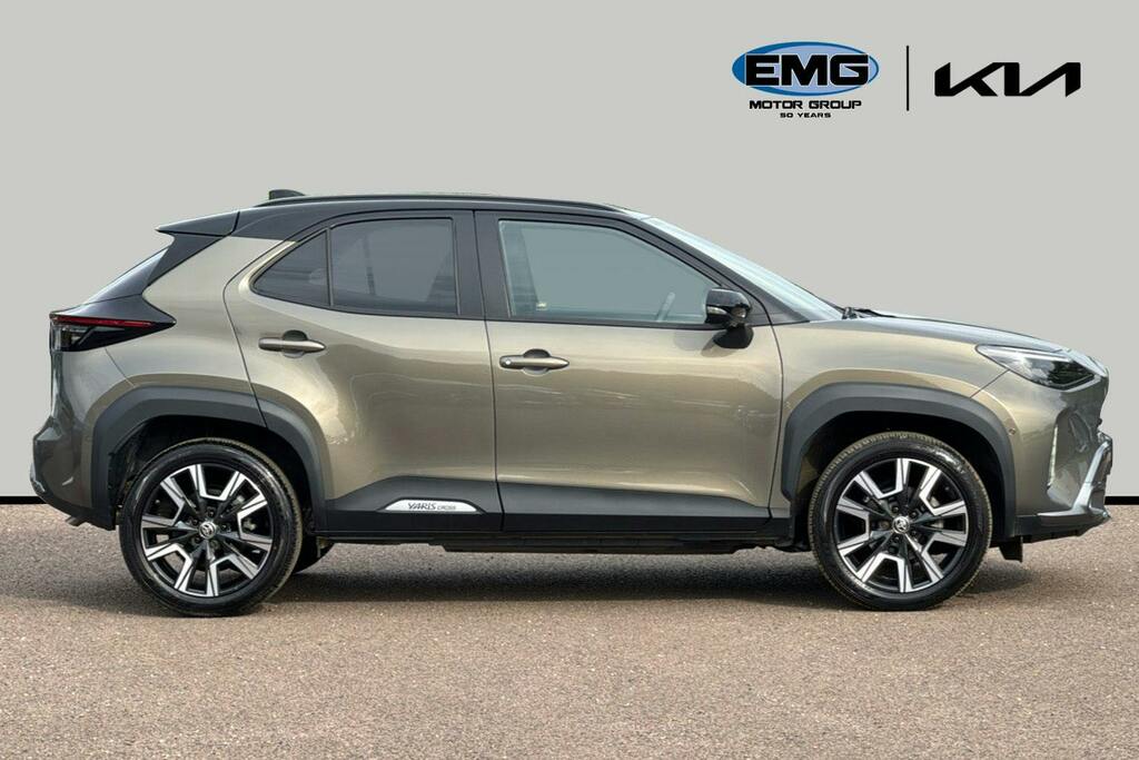 Toyota Yaris Cross 1.5 Vvt H Premiere Edition Suv Hybrid E Brown #3