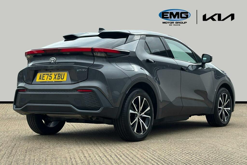 Toyota C-Hr 2.0 Vvt 13.6Kwh Design Suv Plug In Hybr Grey #6
