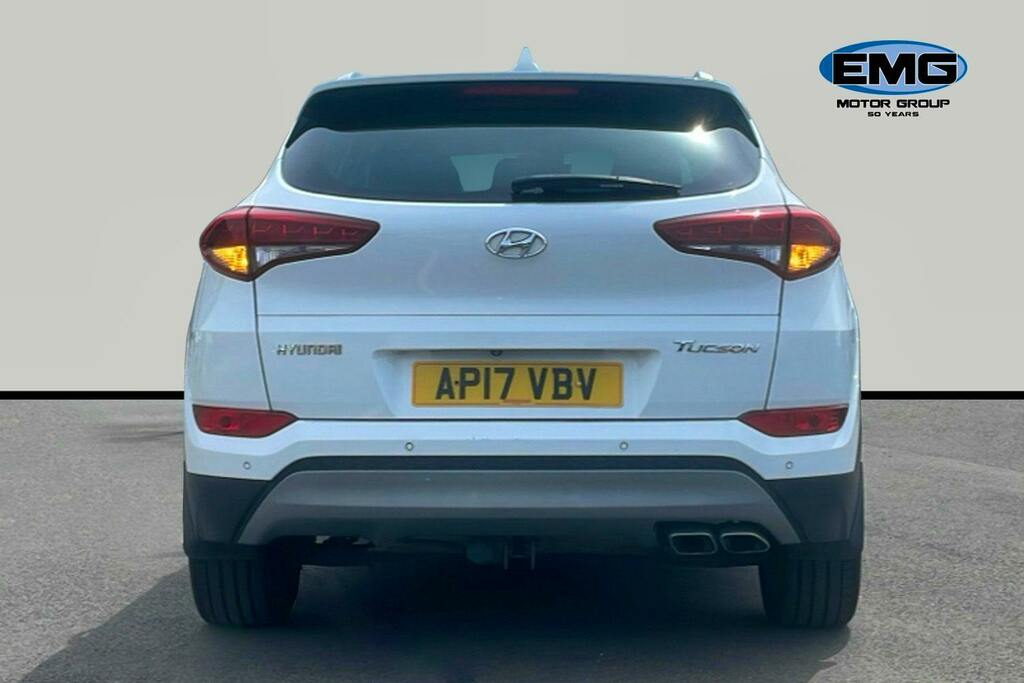 Hyundai Tucson 2.0 Crdi Blue Drive Premium Suv AP17VBV White #5