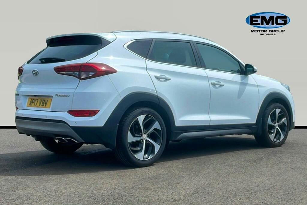 Hyundai Tucson 2.0 Crdi Blue Drive Premium Suv AP17VBV White #6