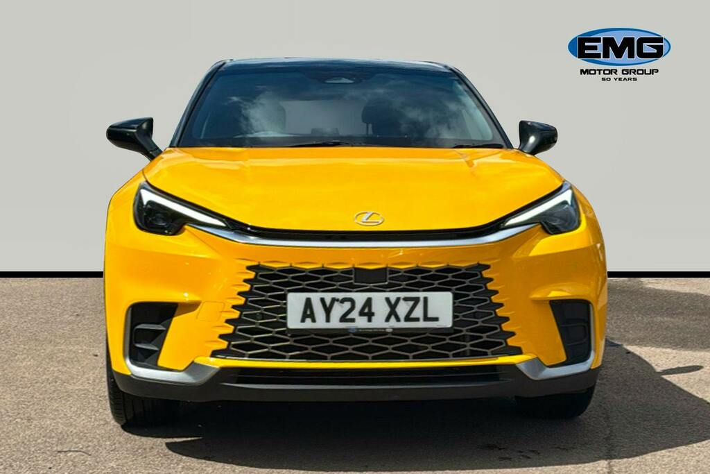 Lexus LBX 1.5 Vvt Ie Premium Plus Suv Hybrid E Cv AY24XZL Yellow #2