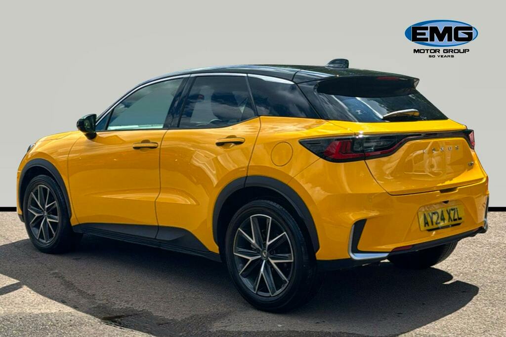 Lexus LBX 1.5 Vvt Ie Premium Plus Suv Hybrid E Cv AY24XZL Yellow #4