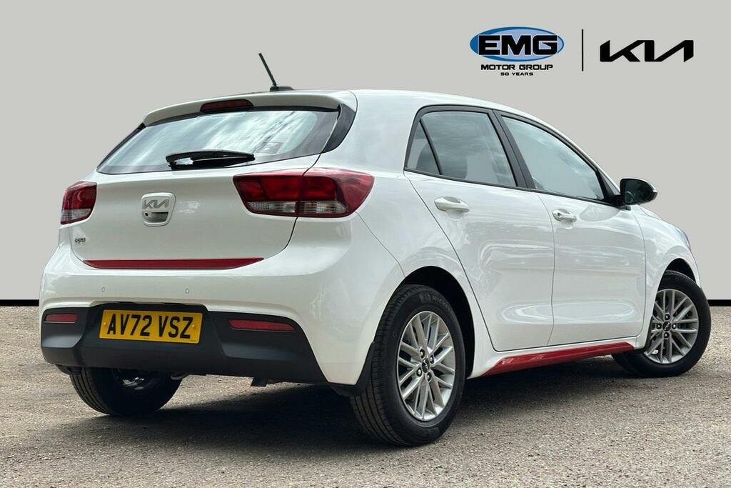 Kia RIO 1.0 T Gdi 2 Hatchback Ss AV72VSZ White #6