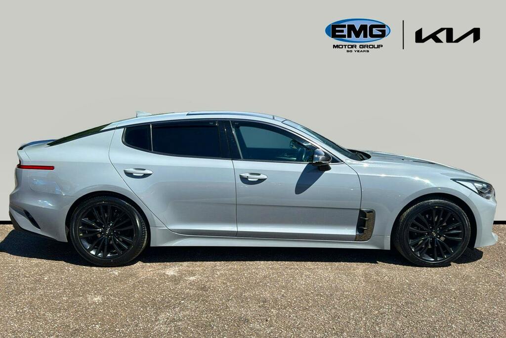 Kia Stinger White #3