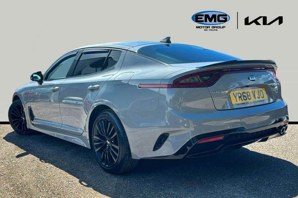 Kia Stinger White #4