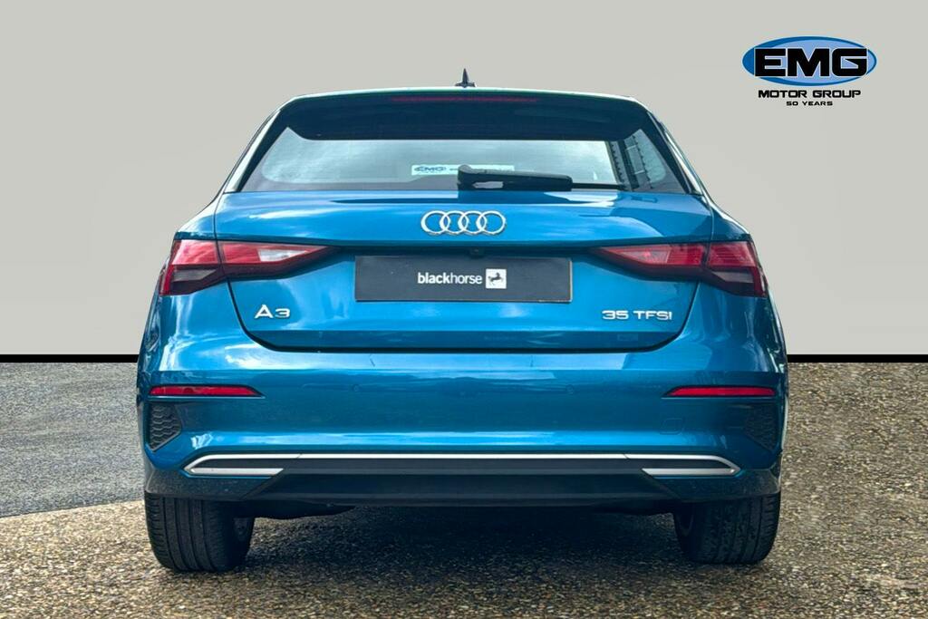 Audi A3 1.5 Tfsi 35 Sport Sportback S RK22LPZ Blue #5