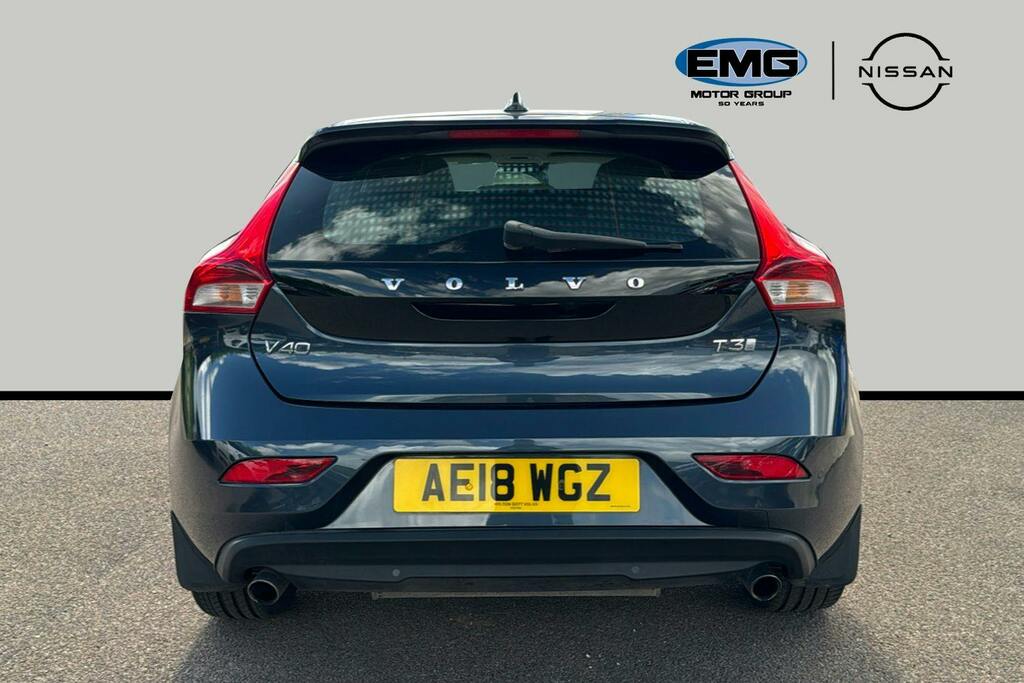 Volvo V40 1.5 T3 Inscription Hatchback Ss AE18WGZ Blue #5