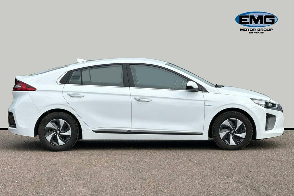 Hyundai Ioniq 1.6 H Gdi Gpf Premium Se Hatchback Hybr White #3
