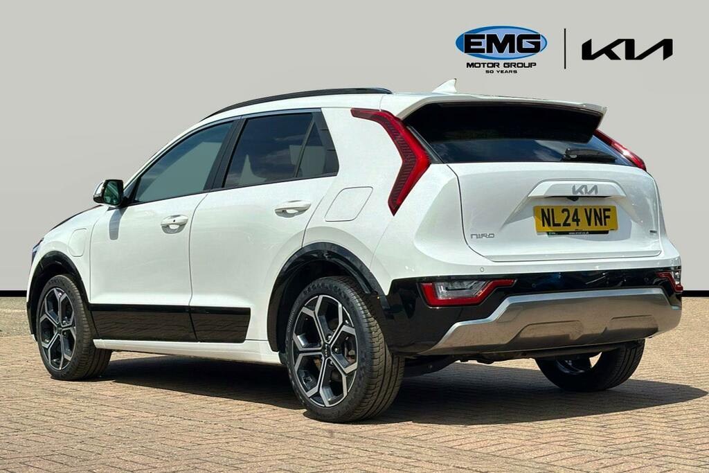 Kia Niro 1.6 Gdi 11.1Kwh 3 Suv Plug In Hybrid Dc NL24VNF White #4