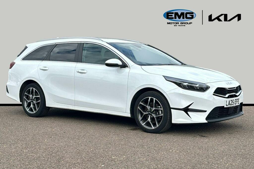 Kia Ceed 1.5 T Gdi 3 Sportswagon Dct Ss LA25EFE White