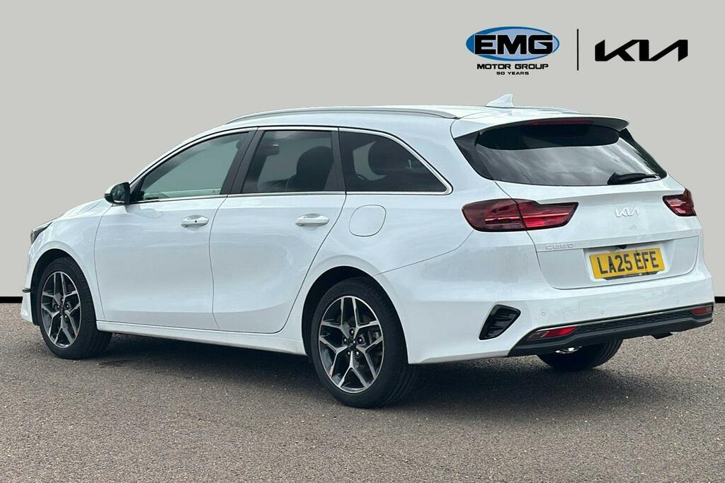 Kia Ceed 1.5 T Gdi 3 Sportswagon Dct Ss LA25EFE White #4