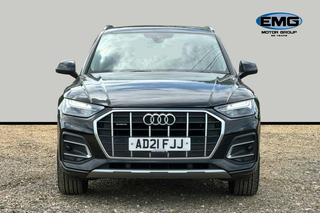 Audi Q5 2.0 Tdi 40 Sport Suv S Tronic Quattro AD21FJJ Black #2