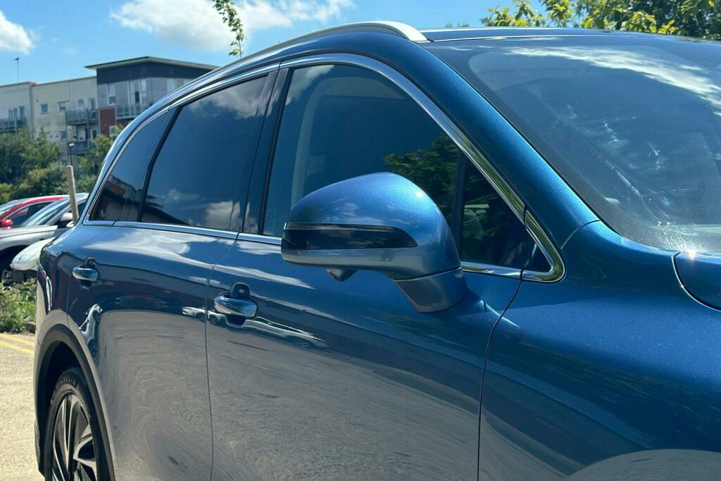 MG  64Kwh Trophy Long Range Black #30