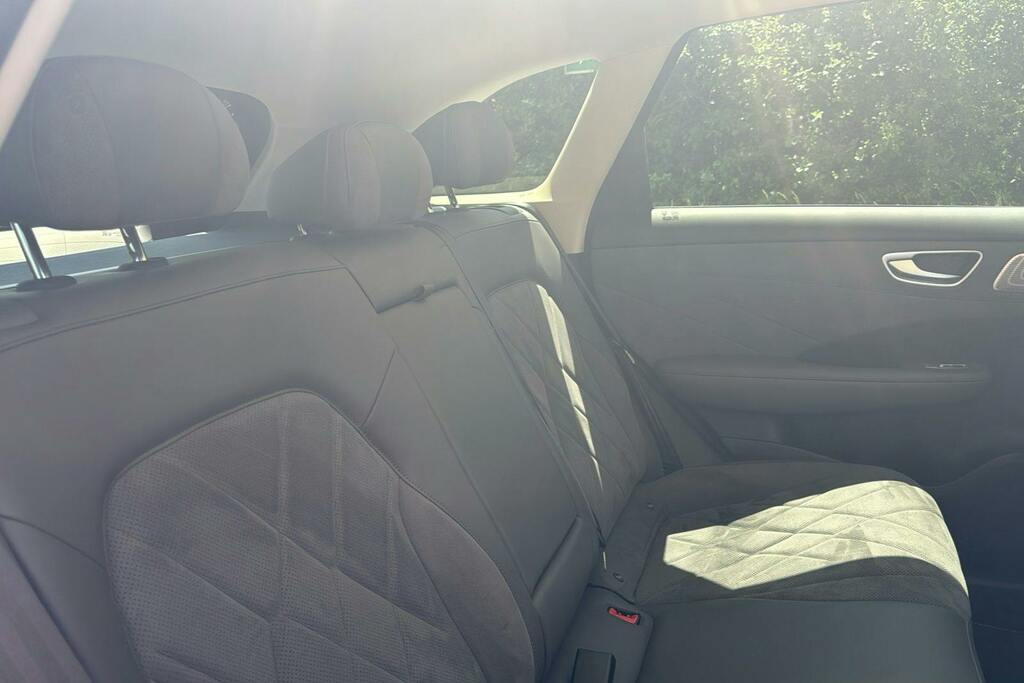 MG  64Kwh Trophy Long Range Black #11