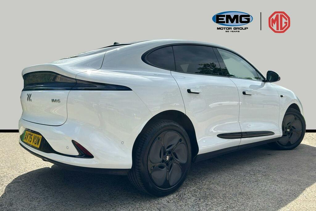 MG IM6 100Kwh Long Range Suv AV75VUW White #6