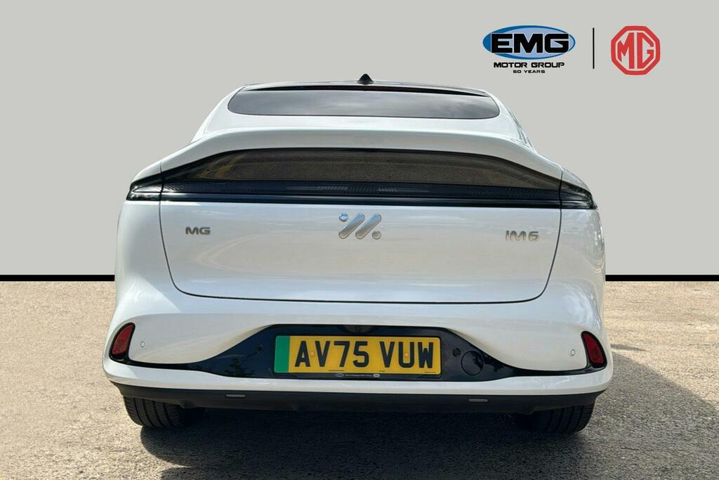 MG IM6 100Kwh Long Range Suv AV75VUW White #5