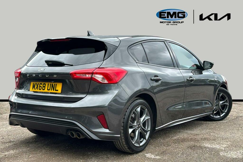 Ford Focus 1.0T Ecoboost St Line Hatchback MX68UNL Grey #6