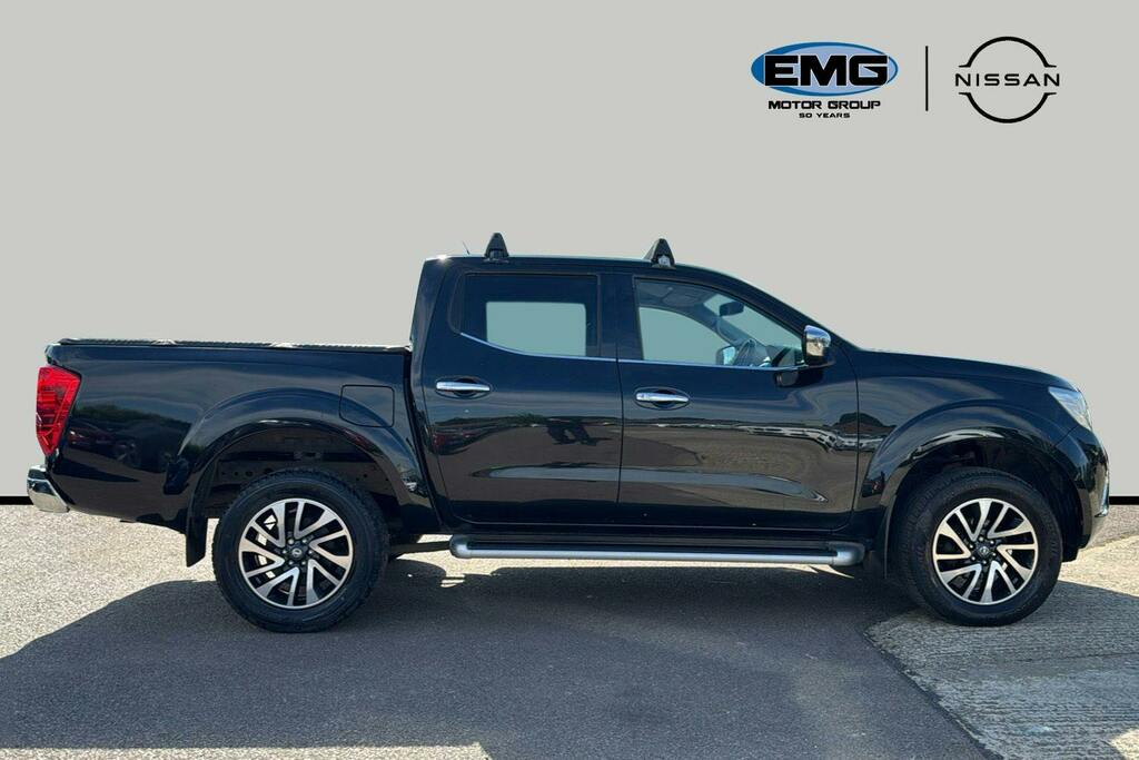 Nissan Navara 2.3 Dci N Connecta Pickup Double Cab Ma Black #3