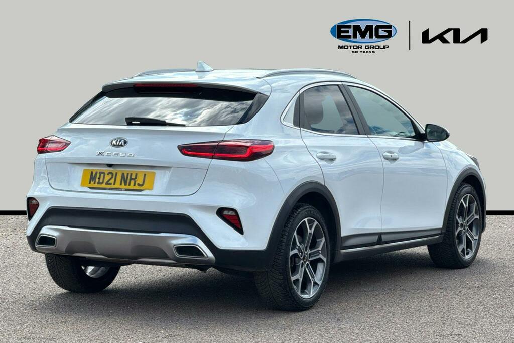 Kia Xceed 1.5 T Gdi 3 Suv Dct Ss MD21NHJ White #6