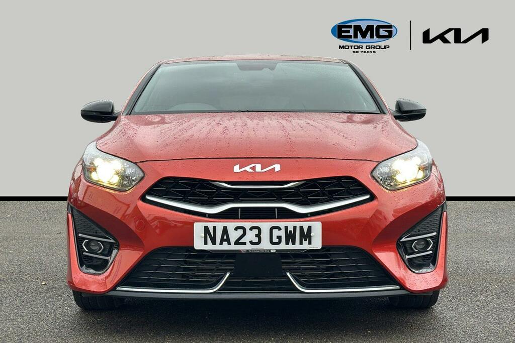 Kia Proceed 1.5 T Gdi Gt Line Shooting Brake Orange #2