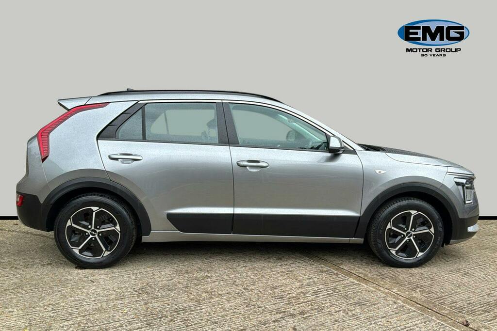 Kia Niro 1.6H Gdi 2 Suv Hybrid Dct Ss WV23YMW Grey #3