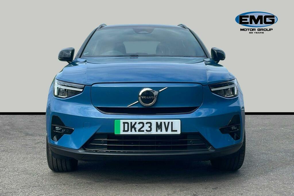 Volvo XC40 Recharge 69Kwh Plus Suv DK23MVL Blue #2