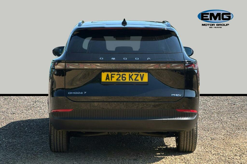Omoda 7 1.5T Shs 18.4Kwh Noble Suv Plug In Hybr Black #5