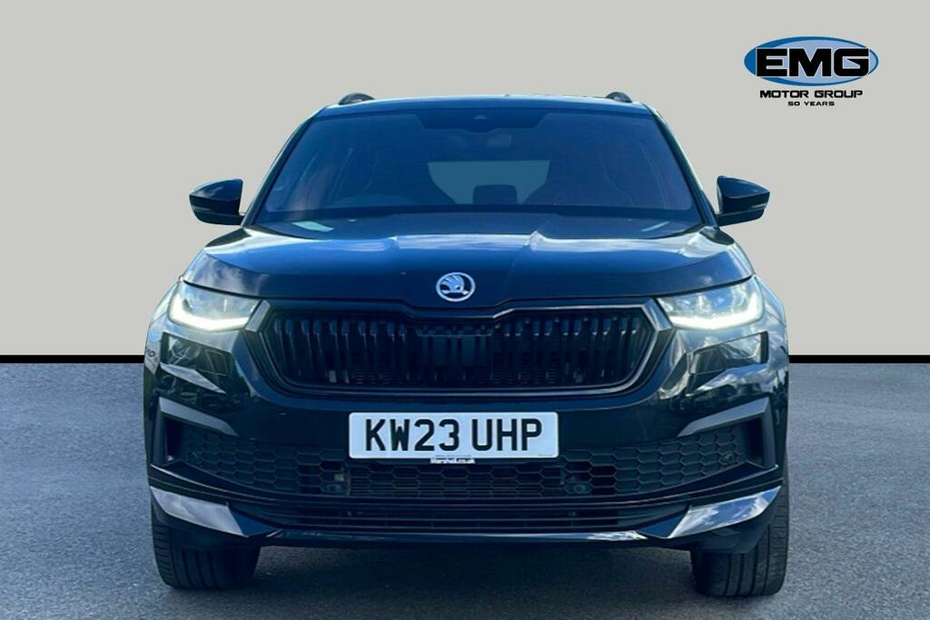 Skoda Kodiaq 2.0 Tdi Sportline Suv Dsg 4Wd Ss 7 Black #2